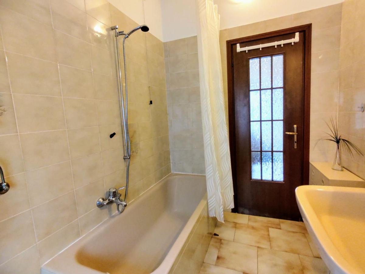 Apartment Nives By Interhome Albonico Экстерьер фото